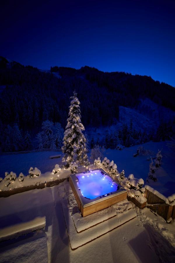 Chalet Tannenbaum Saalbach-Hinterglemm Exterior photo